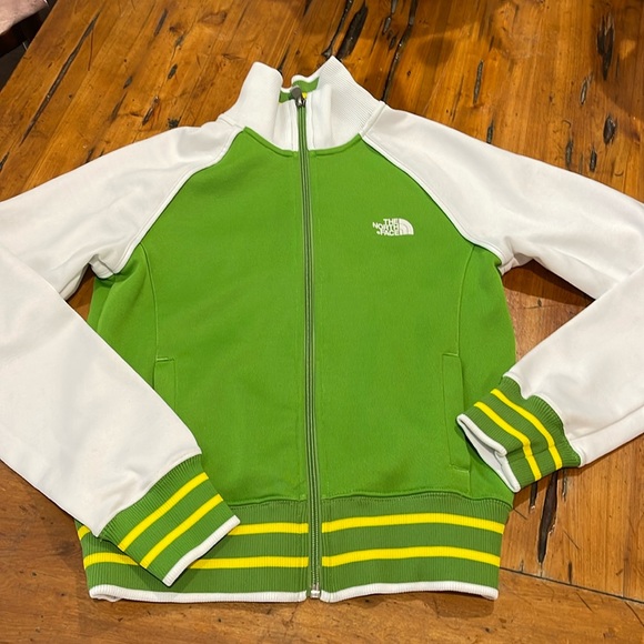 The north face woman’s zippered jacket, size medium - Picture 1 of 9